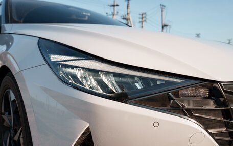 Hyundai Elantra, 2022 год, 2 150 000 рублей, 3 фотография