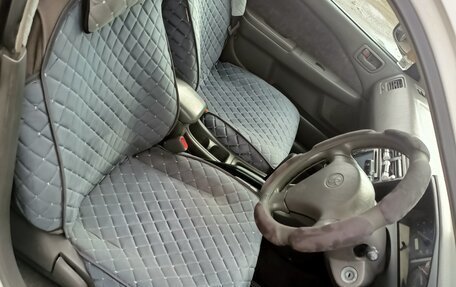 Toyota Carina, 2001 год, 615 000 рублей, 19 фотография