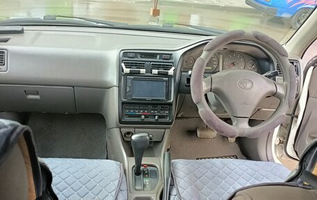 Toyota Carina, 2001 год, 615 000 рублей, 18 фотография