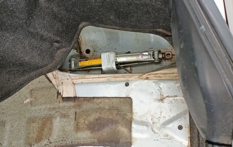 Toyota Carina, 2001 год, 615 000 рублей, 17 фотография