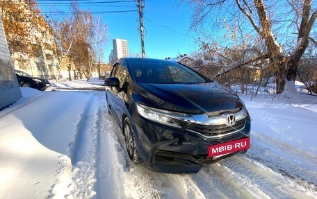 Honda Shuttle II, 2015 год, 1 220 000 рублей, 2 фотография