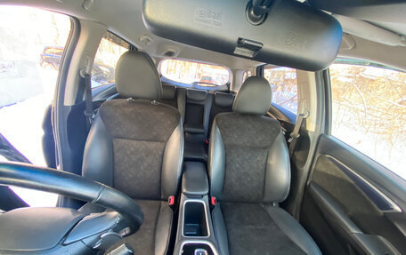 Honda Shuttle II, 2015 год, 1 220 000 рублей, 24 фотография