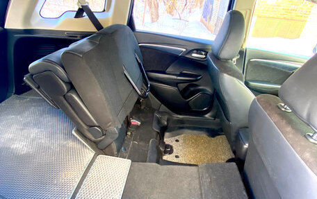 Honda Shuttle II, 2015 год, 1 220 000 рублей, 23 фотография