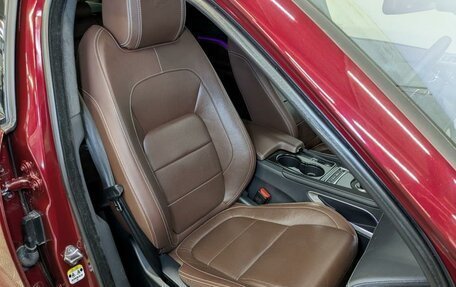 Jaguar F-Pace, 2016 год, 2 750 000 рублей, 22 фотография