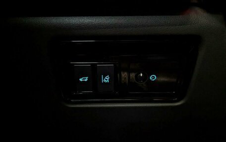 Jaguar F-Pace, 2016 год, 2 750 000 рублей, 30 фотография