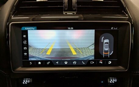 Jaguar F-Pace, 2016 год, 2 750 000 рублей, 25 фотография