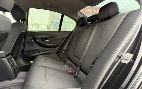 BMW 3 серия, 2016 год, 1 650 000 рублей, 16 фотография