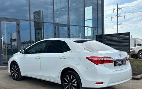 Toyota Corolla, 2013 год, 990 000 рублей, 4 фотография