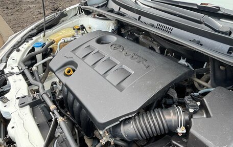 Toyota Corolla, 2013 год, 990 000 рублей, 24 фотография