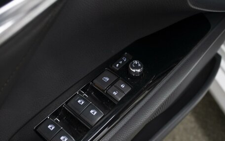 Toyota Camry, 2018 год, 2 890 000 рублей, 16 фотография