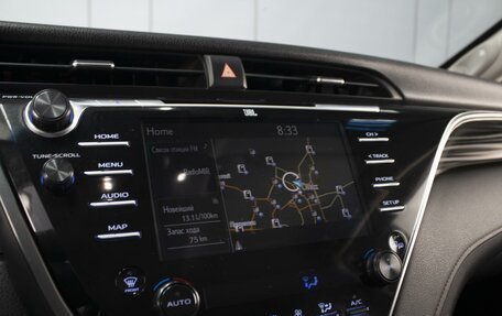 Toyota Camry, 2018 год, 2 890 000 рублей, 18 фотография