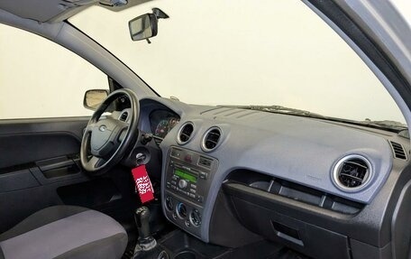 Ford Fusion I, 2010 год, 670 000 рублей, 11 фотография