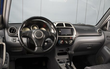 Toyota RAV4, 2002 год, 995 000 рублей, 5 фотография