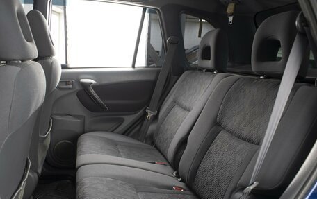 Toyota RAV4, 2002 год, 995 000 рублей, 8 фотография