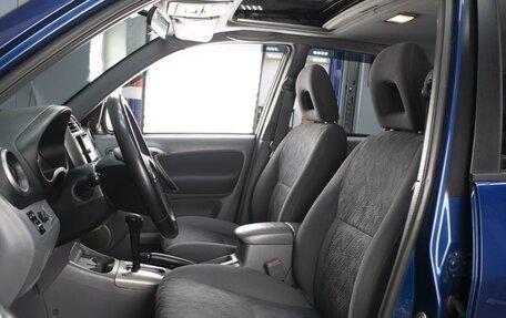 Toyota RAV4, 2002 год, 995 000 рублей, 9 фотография