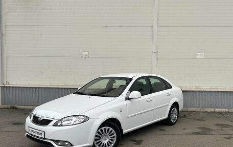 Daewoo Gentra II, 2015 год, 675 000 рублей, 2 фотография