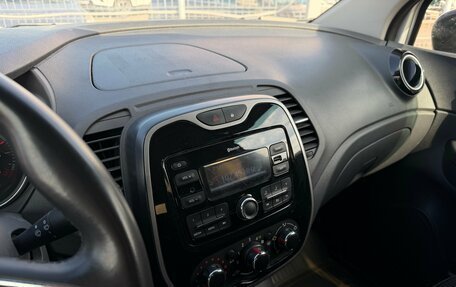 Renault Kaptur I рестайлинг, 2019 год, 1 400 000 рублей, 12 фотография