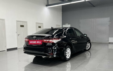 Toyota Camry, 2018 год, 2 545 000 рублей, 2 фотография