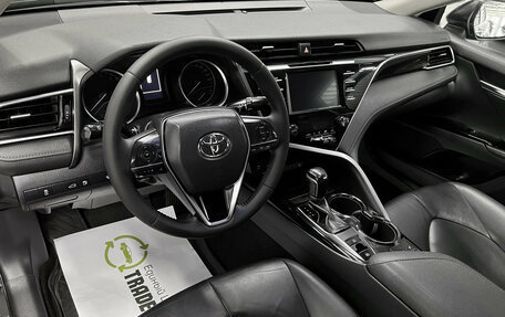Toyota Camry, 2018 год, 2 545 000 рублей, 8 фотография