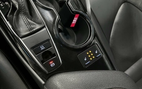 Toyota Camry, 2018 год, 2 545 000 рублей, 19 фотография