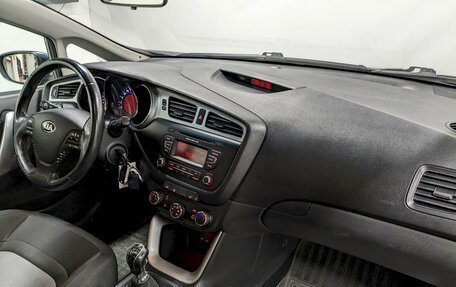 KIA cee'd III, 2013 год, 990 000 рублей, 19 фотография