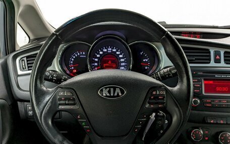 KIA cee'd III, 2013 год, 990 000 рублей, 24 фотография