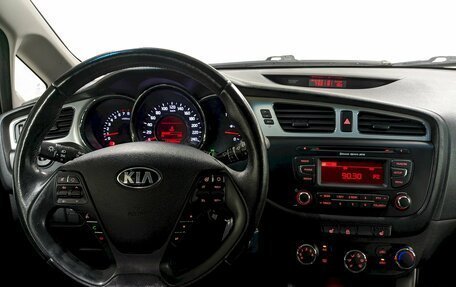 KIA cee'd III, 2013 год, 990 000 рублей, 21 фотография