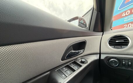 Chevrolet Cruze II, 2013 год, 770 000 рублей, 13 фотография