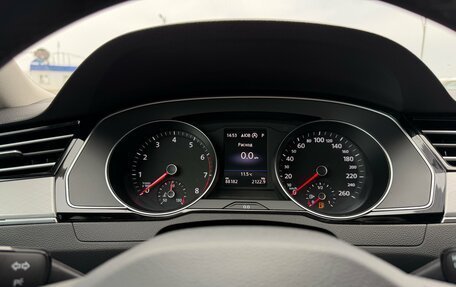 Volkswagen Passat B8 рестайлинг, 2020 год, 2 500 000 рублей, 14 фотография