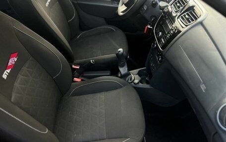 Renault Sandero II рестайлинг, 2016 год, 790 000 рублей, 12 фотография