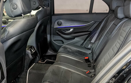 Mercedes-Benz E-Класс, 2020 год, 4 300 000 рублей, 12 фотография