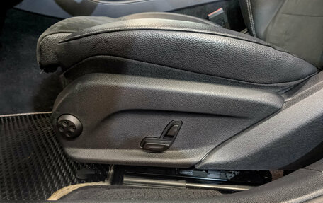 Mercedes-Benz E-Класс, 2020 год, 4 300 000 рублей, 21 фотография