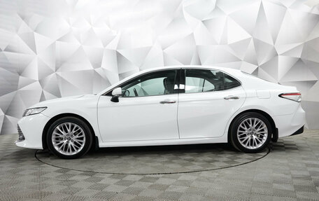 Toyota Camry, 2018 год, 2 650 000 рублей, 6 фотография