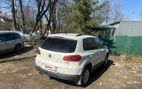 Volkswagen Tiguan I, 2011 год, 470 000 рублей, 2 фотография
