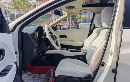 Honda Vezel, 2021 год, 1 530 000 рублей, 15 фотография