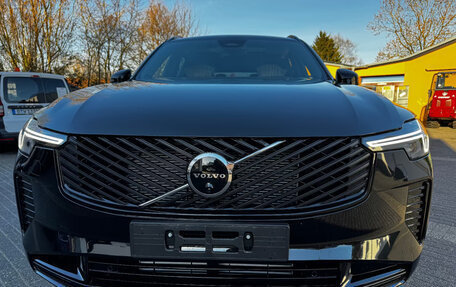 Volvo XC90 II рестайлинг, 2025 год, 14 490 000 рублей, 2 фотография