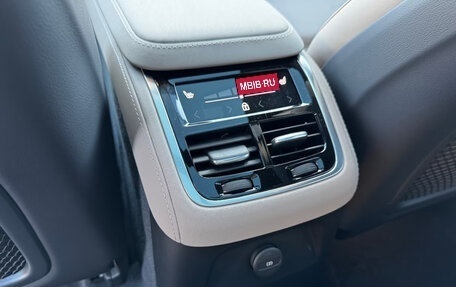 Volvo XC90 II рестайлинг, 2025 год, 14 490 000 рублей, 15 фотография