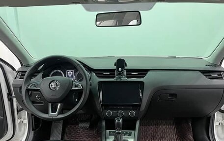 Skoda Octavia, 2021 год, 1 347 000 рублей, 7 фотография