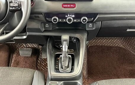 Honda Vezel, 2022 год, 1 650 000 рублей, 8 фотография