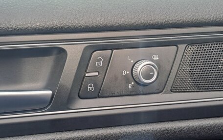 Volkswagen Touareg III, 2016 год, 2 800 000 рублей, 7 фотография