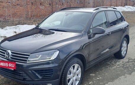 Volkswagen Touareg III, 2016 год, 2 800 000 рублей, 2 фотография