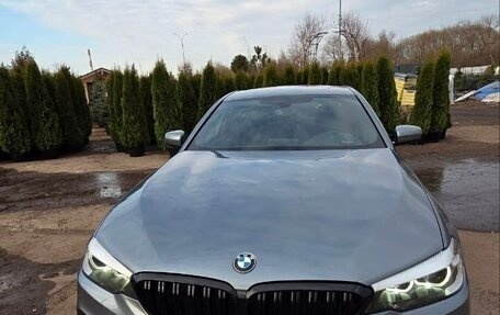 BMW 5 серия, 2018 год, 3 500 000 рублей, 2 фотография