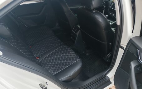 Skoda Octavia, 2015 год, 1 620 000 рублей, 13 фотография