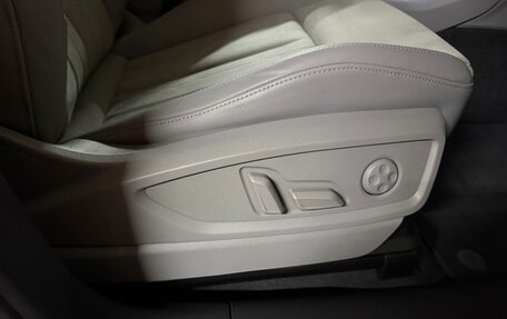 Audi Q5, 2021 год, 4 750 000 рублей, 29 фотография