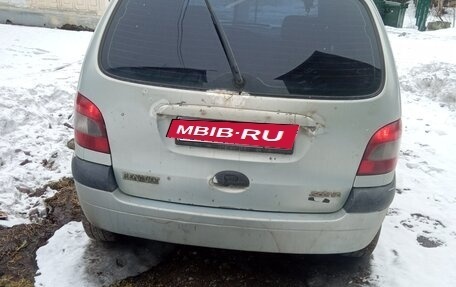 Renault Scenic III, 2000 год, 130 000 рублей, 3 фотография