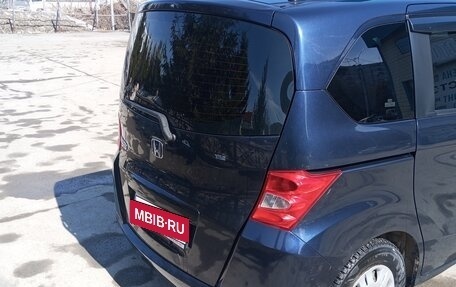 Honda Freed I, 2010 год, 750 000 рублей, 6 фотография