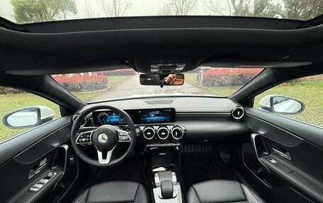 Mercedes-Benz A-Класс, 2021 год, 1 900 000 рублей, 12 фотография