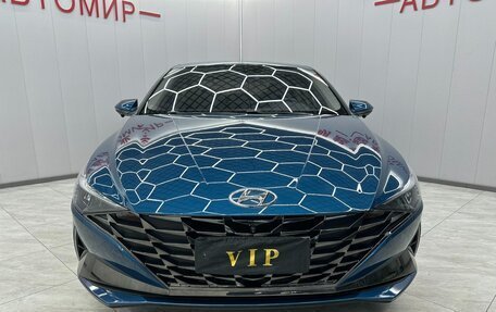 Hyundai Elantra, 2023 год, 1 360 000 рублей, 3 фотография