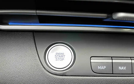 Hyundai Elantra, 2024 год, 1 405 000 рублей, 22 фотография