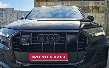 Audi Q7, 2021 год, 8 400 000 рублей, 14 фотография